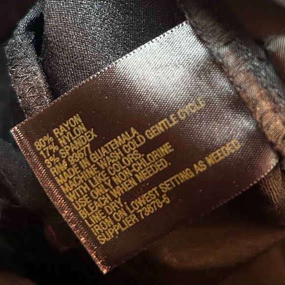 Worthington Women’s High- Rise Slim Fit Cropped Pants- Black/ Size 12 - Picture 4 of 4